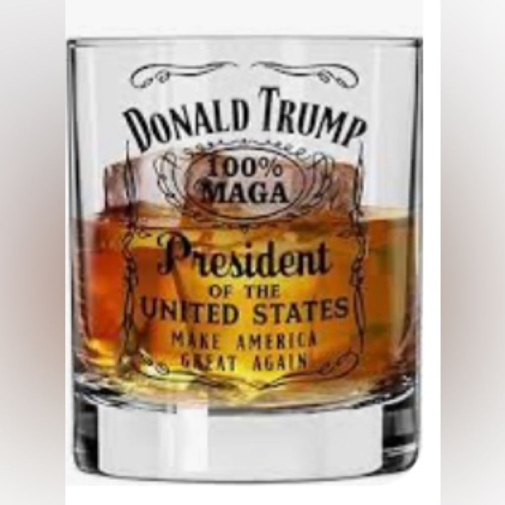 Donald Trump MAGA Whiskey Glass Tumbler with Vintage Design 16 Ounce - Picture 4 of 4